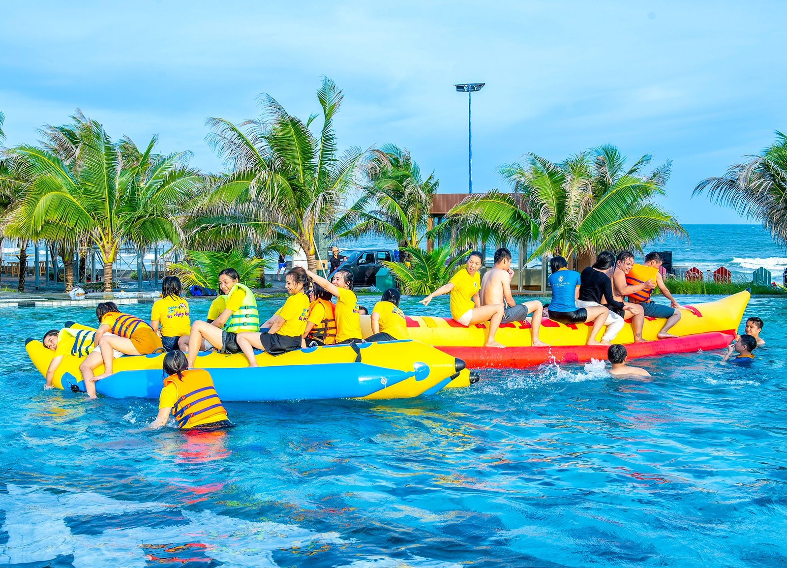 THƯ VIỆN luot phao chuoi cung the maris vung tau