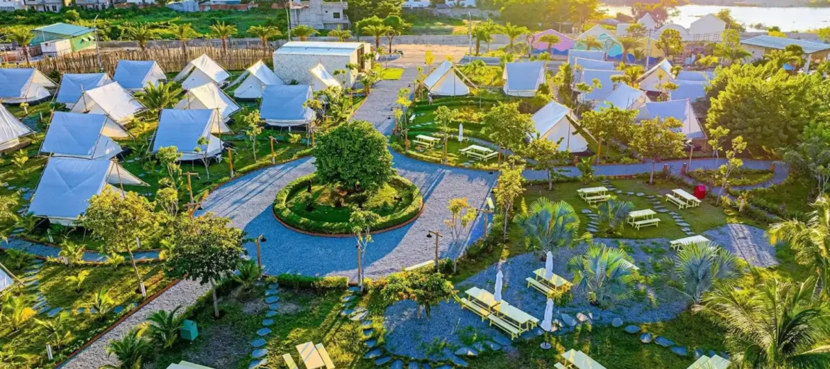CHỈ TỪ 200K/NGƯỜI – CẮM TRẠI 2N1Đ CỰC CHILL BÊN BIỂN RIÊNG VŨNG TÀU TẠI THE MARIS GLAMPING cam trai 2n1d cuc chill ben bien rieng vung tau tai the maris glamping 1 1536x1109 1